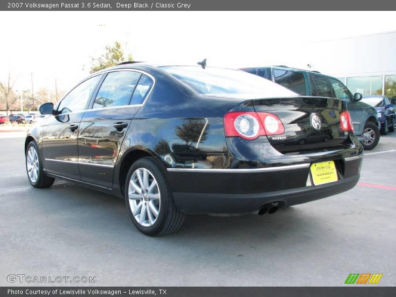 Deep Black / Classic Grey 2007 Volkswagen Passat 3.6 Sedan