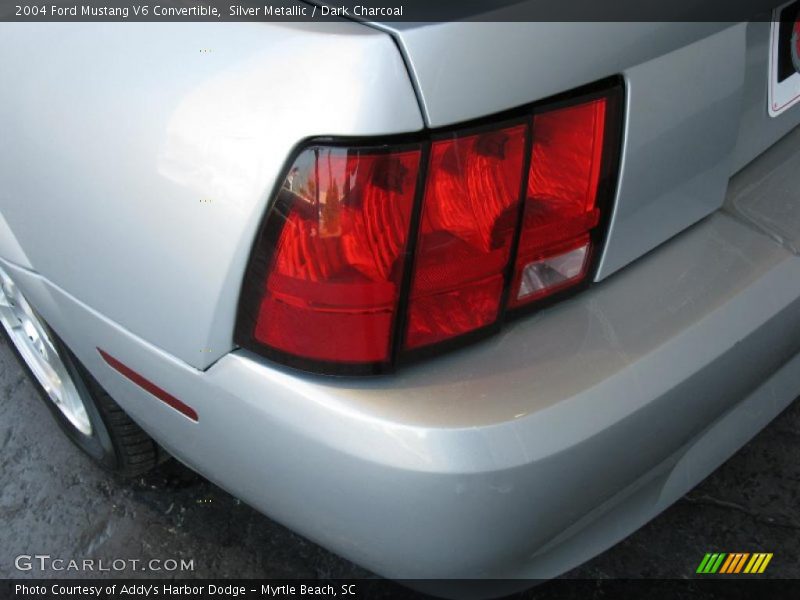 Silver Metallic / Dark Charcoal 2004 Ford Mustang V6 Convertible