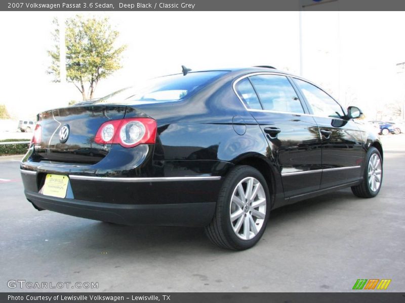 Deep Black / Classic Grey 2007 Volkswagen Passat 3.6 Sedan