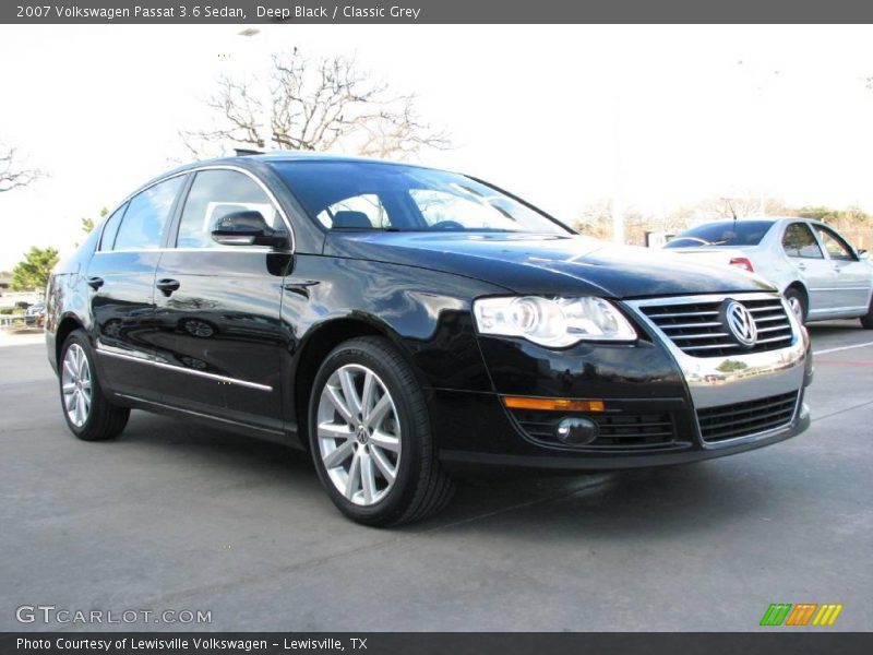 Deep Black / Classic Grey 2007 Volkswagen Passat 3.6 Sedan