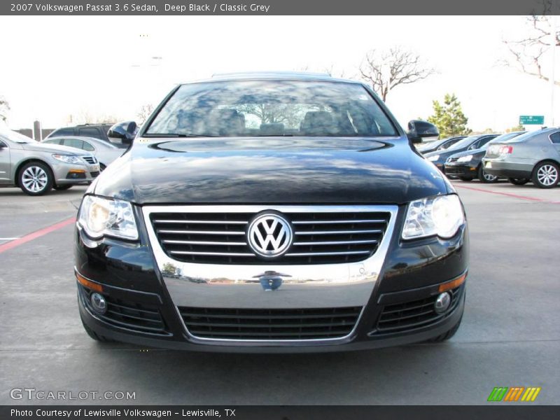 Deep Black / Classic Grey 2007 Volkswagen Passat 3.6 Sedan