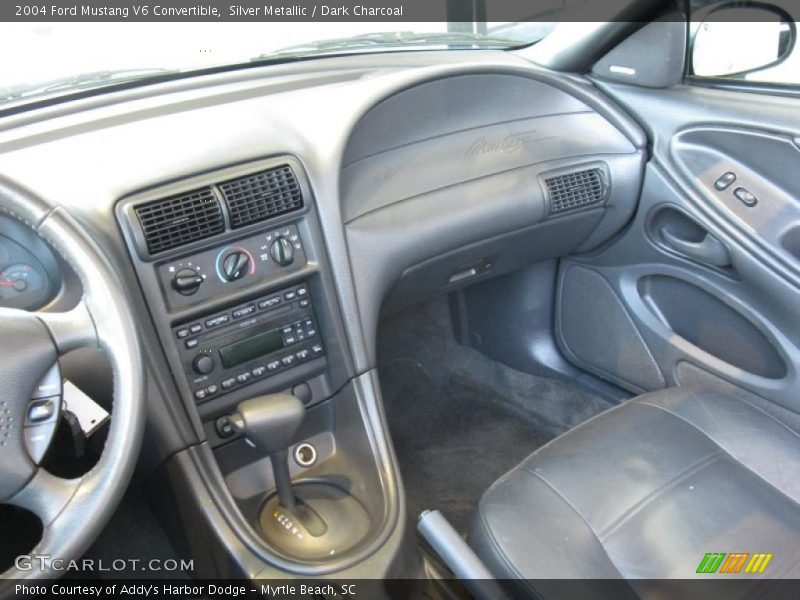 Silver Metallic / Dark Charcoal 2004 Ford Mustang V6 Convertible