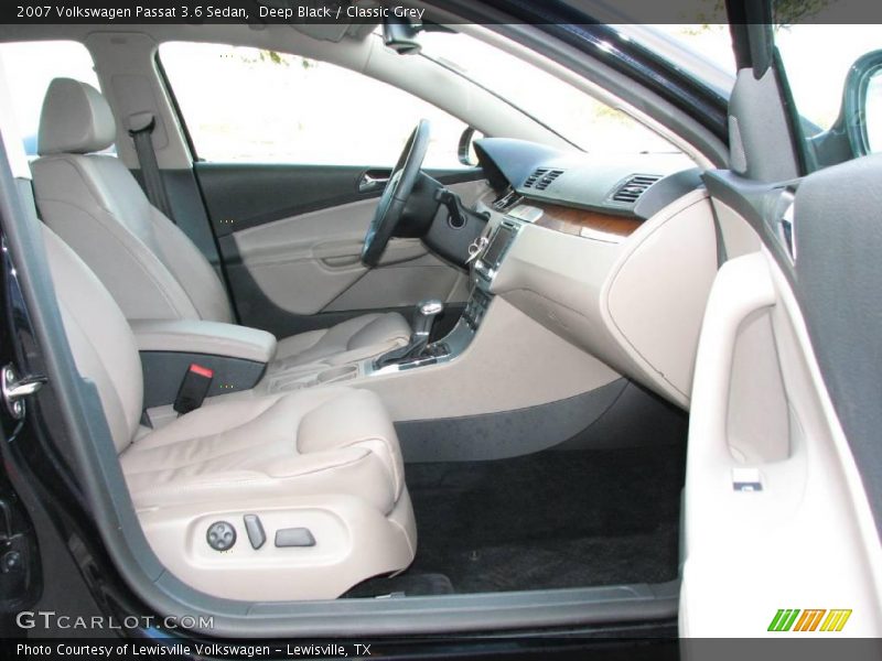 Deep Black / Classic Grey 2007 Volkswagen Passat 3.6 Sedan