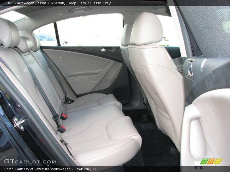 Deep Black / Classic Grey 2007 Volkswagen Passat 3.6 Sedan