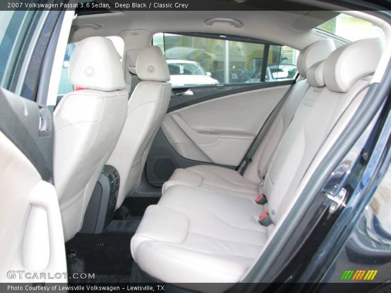 Deep Black / Classic Grey 2007 Volkswagen Passat 3.6 Sedan