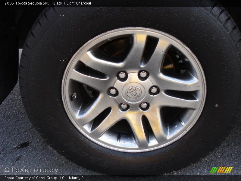 Black / Light Charcoal 2005 Toyota Sequoia SR5