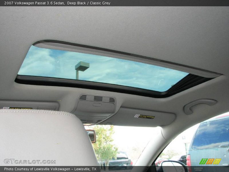 Deep Black / Classic Grey 2007 Volkswagen Passat 3.6 Sedan