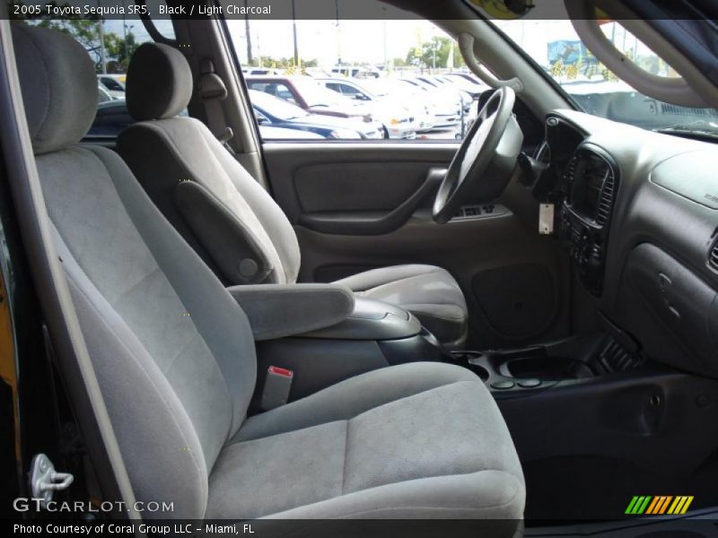 Black / Light Charcoal 2005 Toyota Sequoia SR5