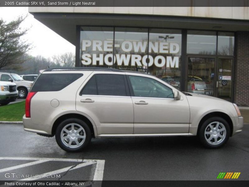 Sand Storm / Light Neutral 2005 Cadillac SRX V6