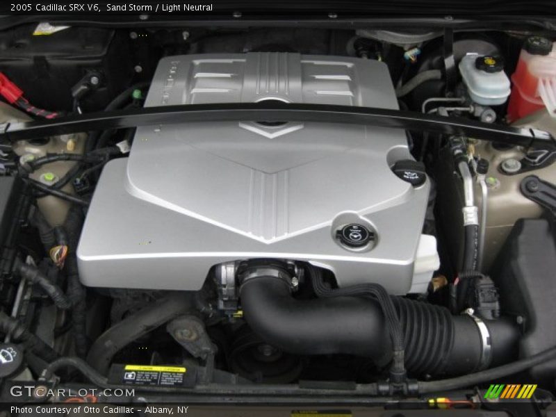 Sand Storm / Light Neutral 2005 Cadillac SRX V6