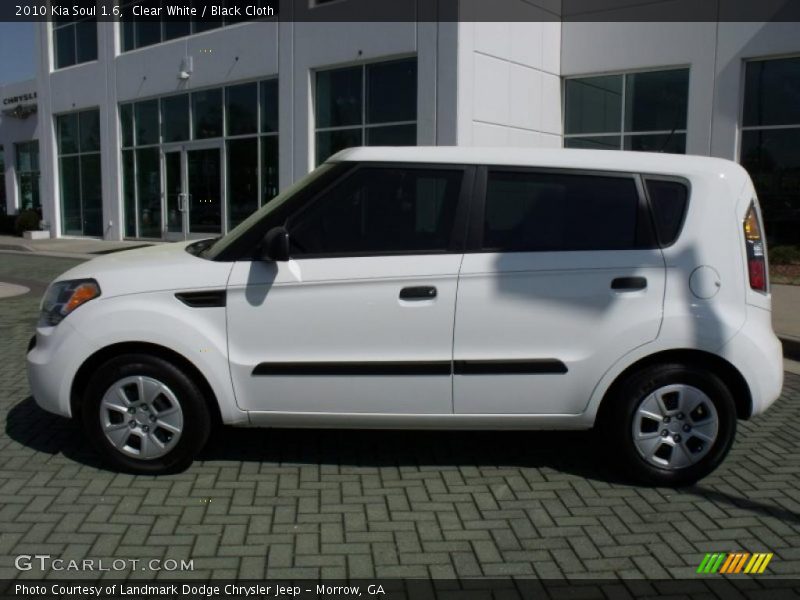 Clear White / Black Cloth 2010 Kia Soul 1.6