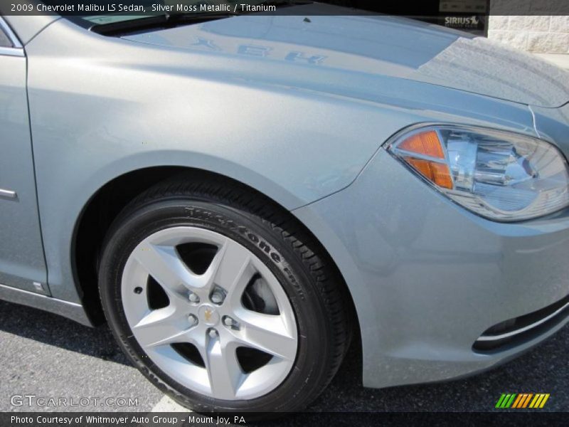 Silver Moss Metallic / Titanium 2009 Chevrolet Malibu LS Sedan