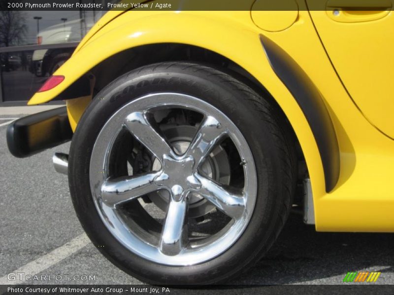 Prowler Yellow / Agate 2000 Plymouth Prowler Roadster