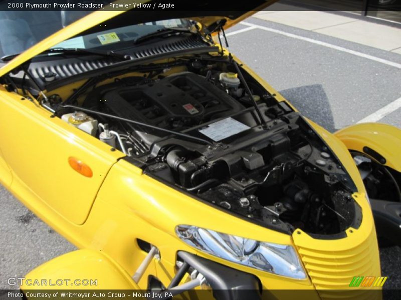 Prowler Yellow / Agate 2000 Plymouth Prowler Roadster