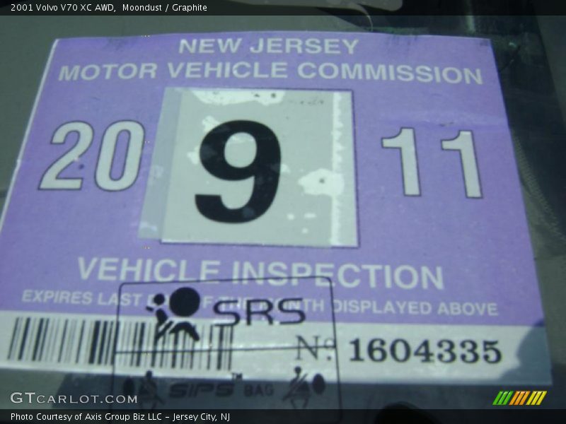 Moondust / Graphite 2001 Volvo V70 XC AWD