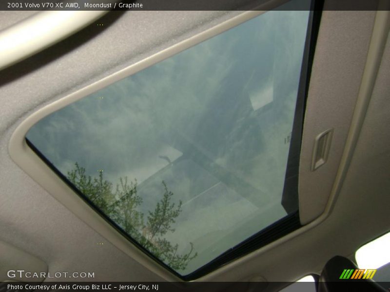 Moondust / Graphite 2001 Volvo V70 XC AWD