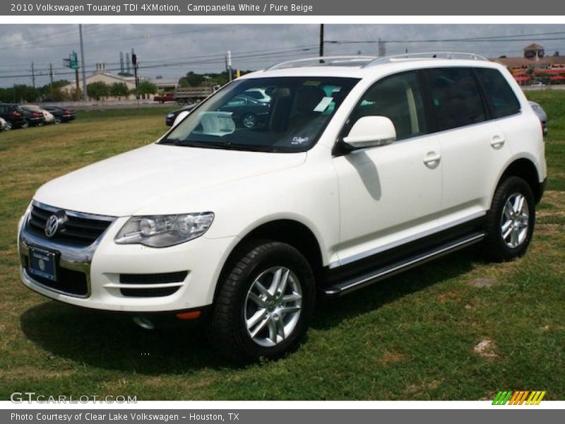 Campanella White / Pure Beige 2010 Volkswagen Touareg TDI 4XMotion