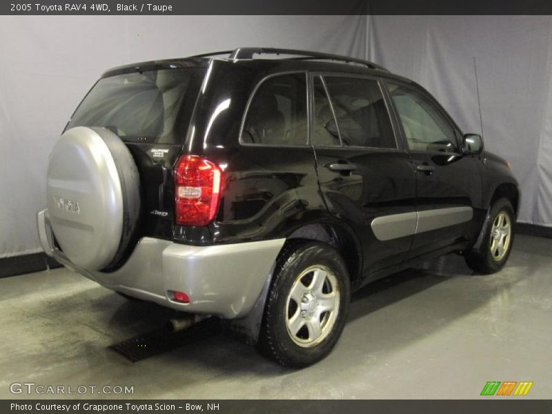 Black / Taupe 2005 Toyota RAV4 4WD