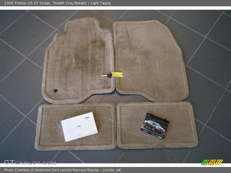 Stealth Gray Metallic / Light Taupe 2005 Pontiac G6 GT Sedan