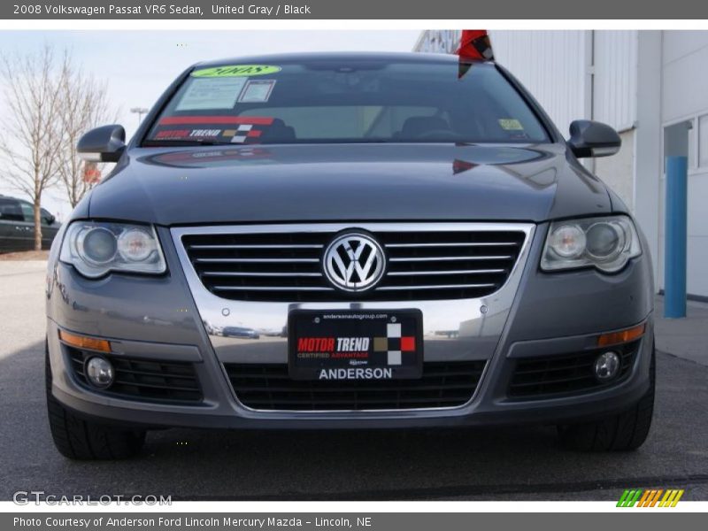United Gray / Black 2008 Volkswagen Passat VR6 Sedan