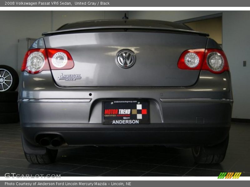 United Gray / Black 2008 Volkswagen Passat VR6 Sedan