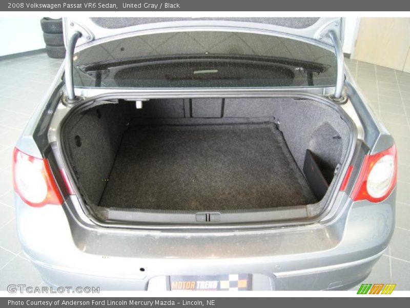 United Gray / Black 2008 Volkswagen Passat VR6 Sedan