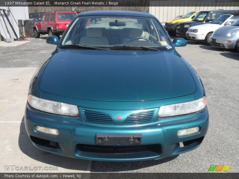  Monarch Green Pearl Metallic / Beige 1997 Mitsubishi Galant ES