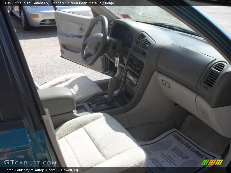  Monarch Green Pearl Metallic / Beige 1997 Mitsubishi Galant ES