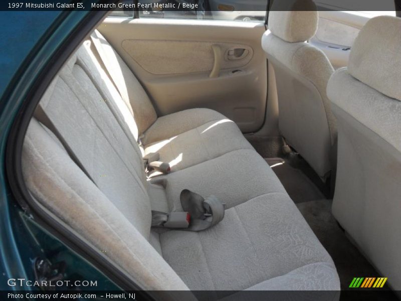  Monarch Green Pearl Metallic / Beige 1997 Mitsubishi Galant ES