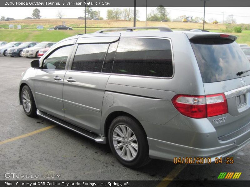 Silver Pearl Metallic / Gray 2006 Honda Odyssey Touring