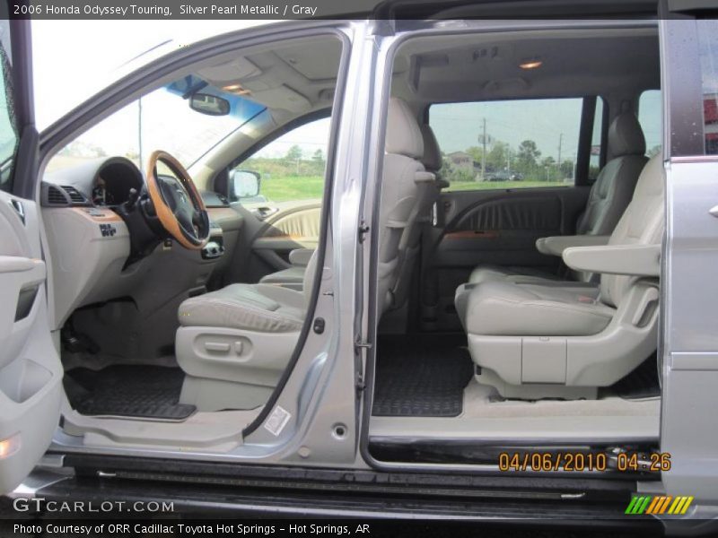 Silver Pearl Metallic / Gray 2006 Honda Odyssey Touring
