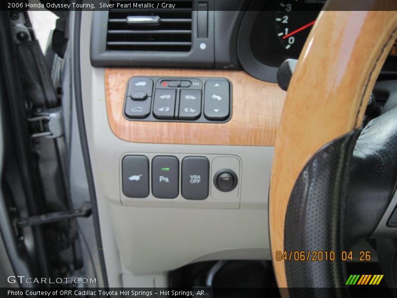 Silver Pearl Metallic / Gray 2006 Honda Odyssey Touring