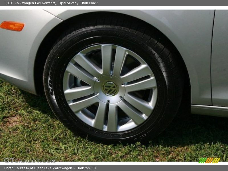 Opal Silver / Titan Black 2010 Volkswagen Eos Komfort