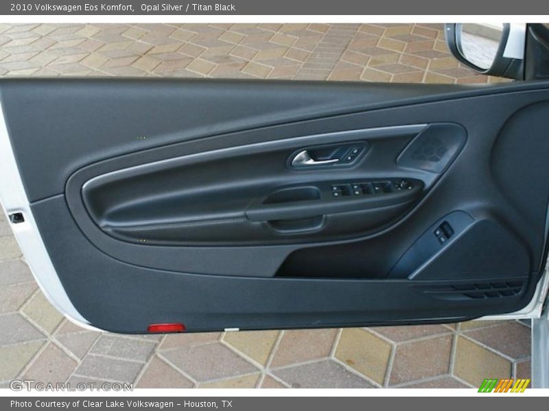 Opal Silver / Titan Black 2010 Volkswagen Eos Komfort