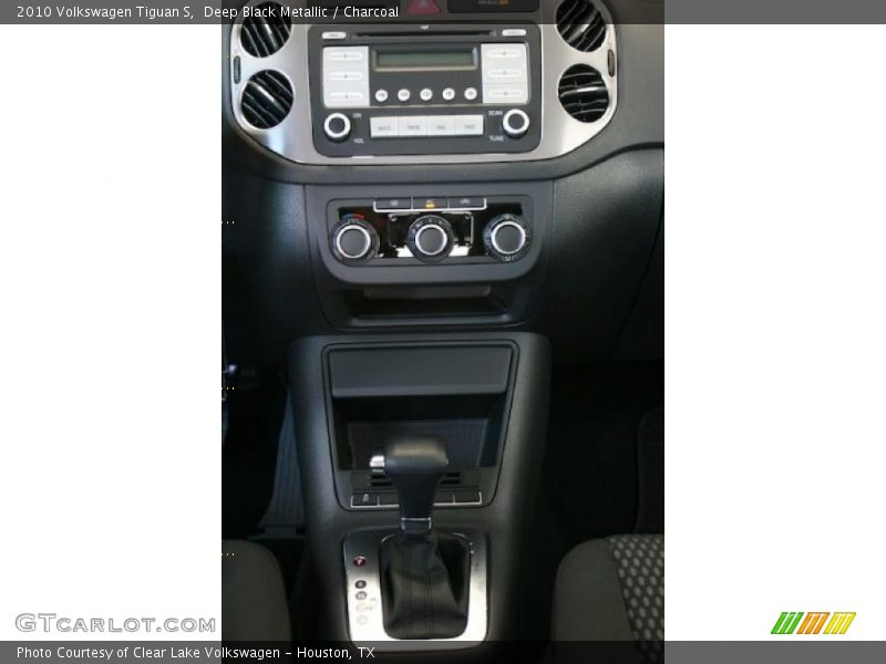 Deep Black Metallic / Charcoal 2010 Volkswagen Tiguan S