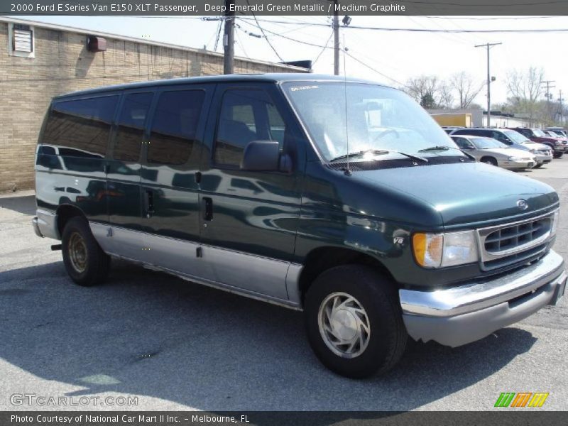 Deep Emerald Green Metallic / Medium Graphite 2000 Ford E Series Van E150 XLT Passenger