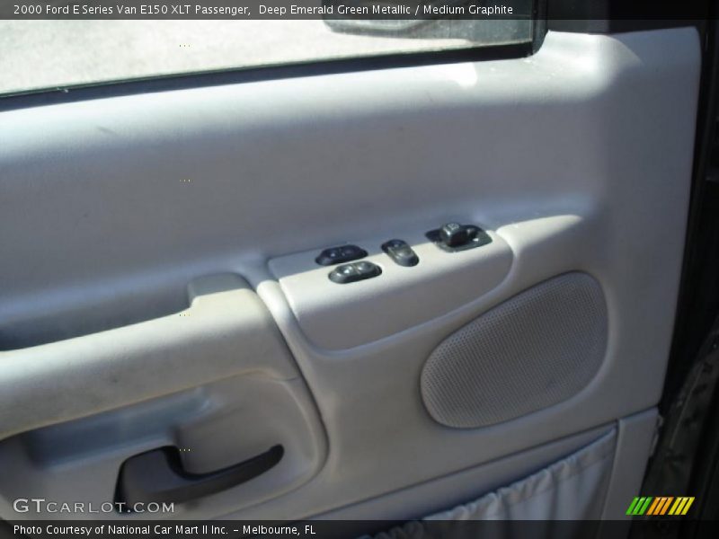 Deep Emerald Green Metallic / Medium Graphite 2000 Ford E Series Van E150 XLT Passenger