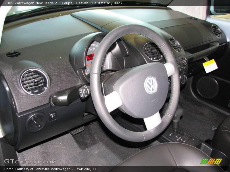 Heaven Blue Metallic / Black 2009 Volkswagen New Beetle 2.5 Coupe