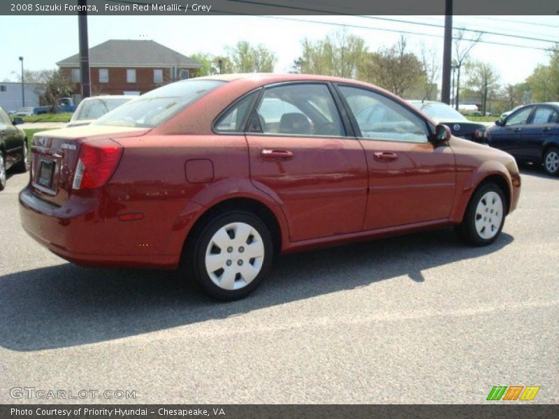 Fusion Red Metallic / Grey 2008 Suzuki Forenza