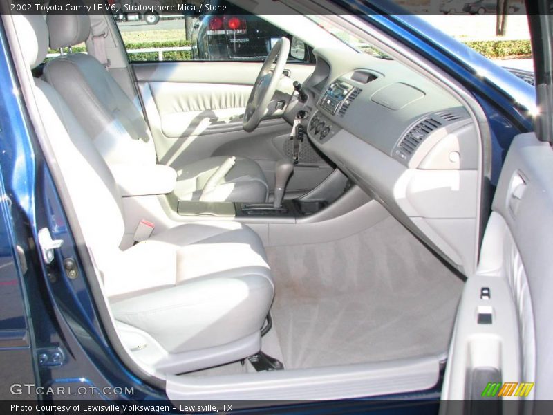 Stratosphere Mica / Stone 2002 Toyota Camry LE V6