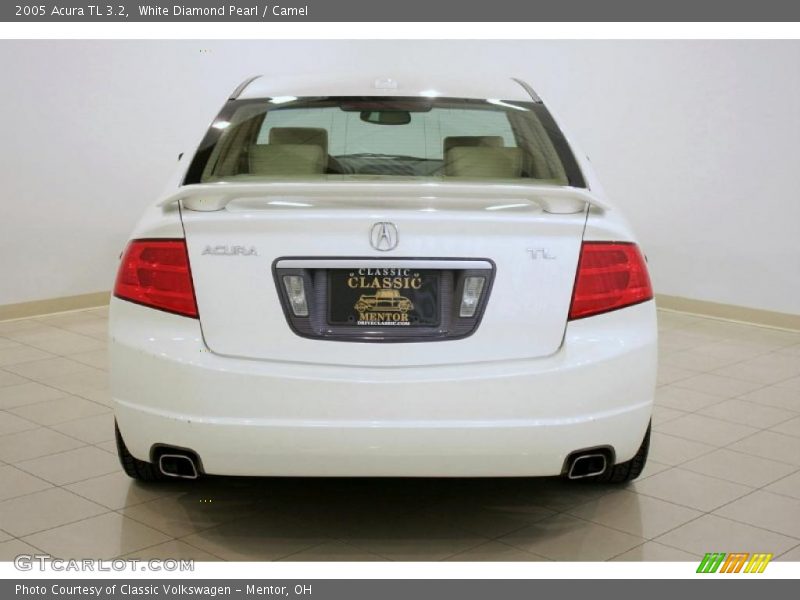 White Diamond Pearl / Camel 2005 Acura TL 3.2