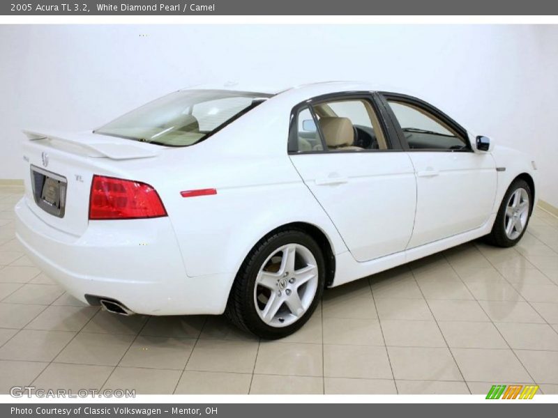White Diamond Pearl / Camel 2005 Acura TL 3.2