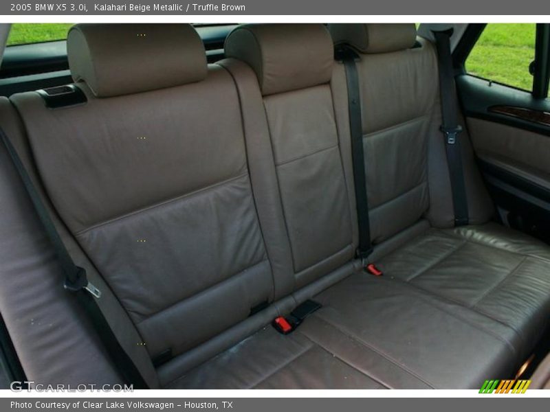 Kalahari Beige Metallic / Truffle Brown 2005 BMW X5 3.0i