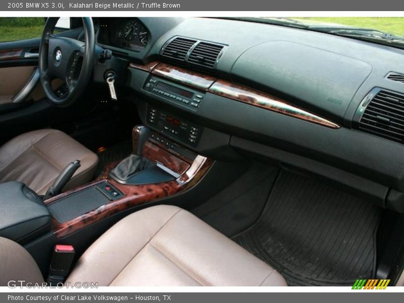 Kalahari Beige Metallic / Truffle Brown 2005 BMW X5 3.0i