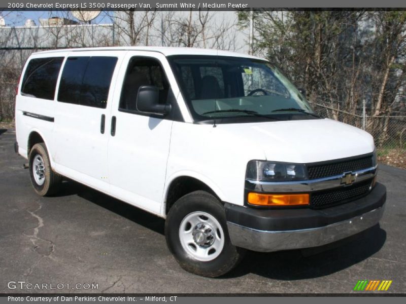Summit White / Medium Pewter 2009 Chevrolet Express LS 3500 Passenger Van