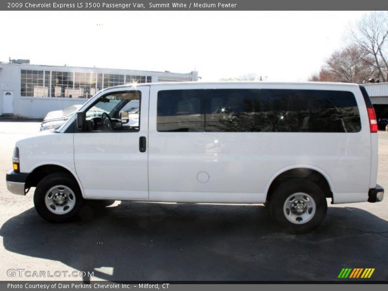 Summit White / Medium Pewter 2009 Chevrolet Express LS 3500 Passenger Van