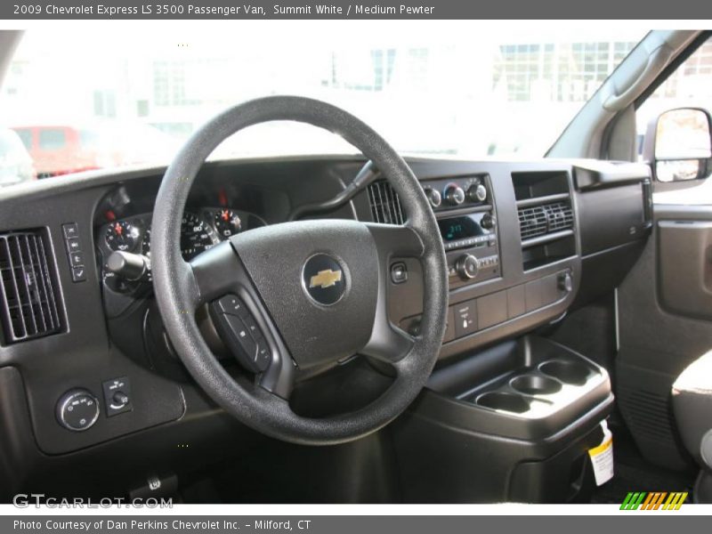 Summit White / Medium Pewter 2009 Chevrolet Express LS 3500 Passenger Van