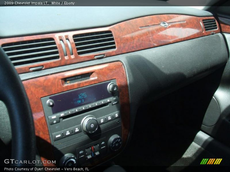 White / Ebony 2009 Chevrolet Impala LT