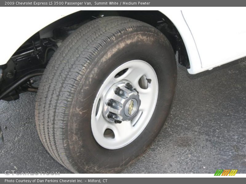 Summit White / Medium Pewter 2009 Chevrolet Express LS 3500 Passenger Van
