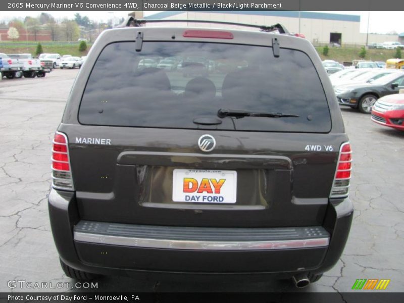 Charcoal Beige Metallic / Black/Light Parchment 2005 Mercury Mariner V6 Convenience 4WD
